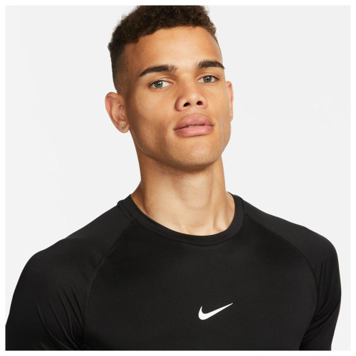 Nike Ανδρική κοντομάνικη μπλούζα Pro Dri-FIT Tight Short-Sleeve Fitness Top